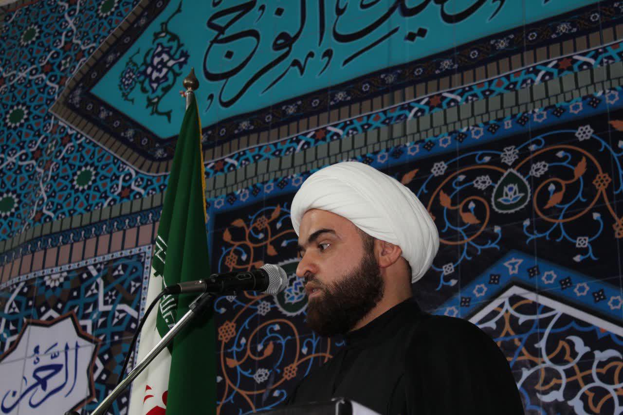 حجت الاسلام و المسلمین شیخ حسین لفته پور: شفاف سازی  و علنی کردن اطلاعات و آگاهی های مردم یکی از پایه های اساسی مردم سالاری و جمهوریت است/ مسئولانی که در تریبون نماز جمعه و یا دیگر جاها از آنها انتقاد میشود، لازم است جوابگوی اشکالات و انتقادات باشند